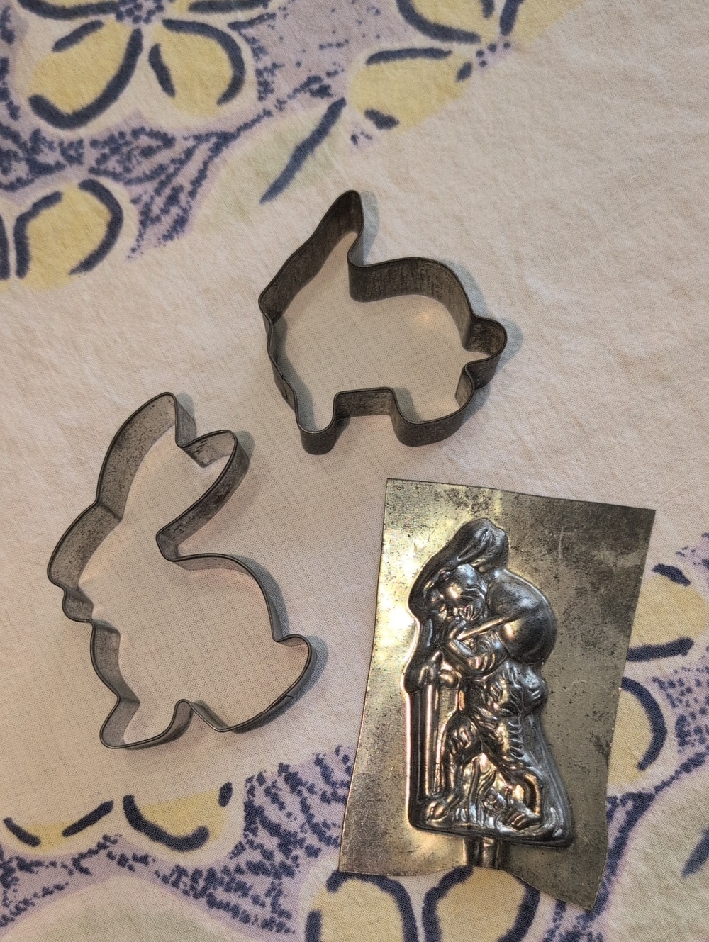 Vintage Easter Bunny Cookie Cutter Chocolate Mold Lot